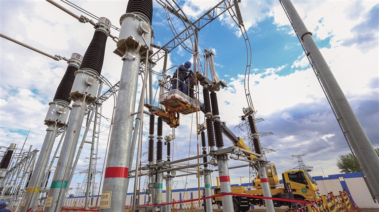 消缺排患战高温