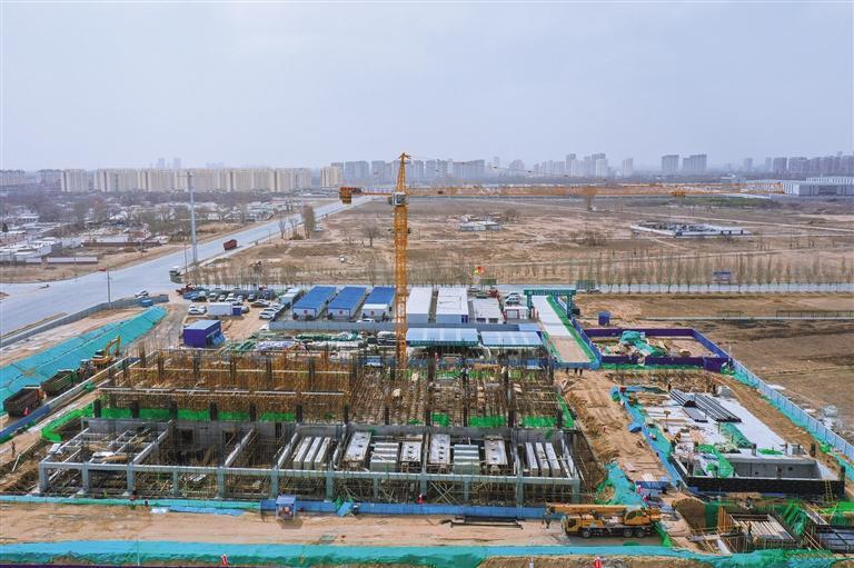 工程建设按下“加速键”