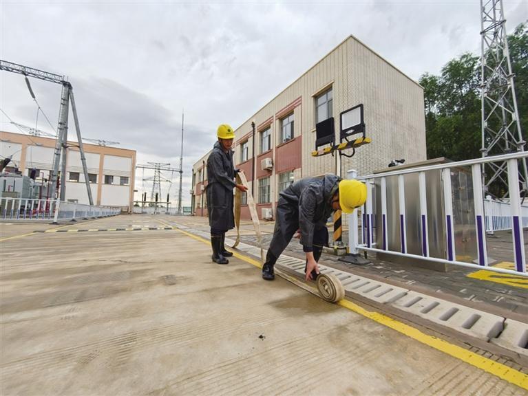 全力做好 防汛保供电