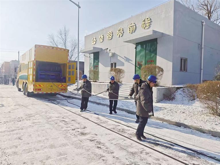 冒雪抢修   高效复电